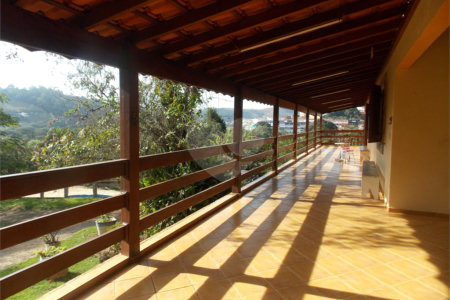Casa Térrea à venda com 3 quartos, sendo 1 suíte, em Mirante do Cachoeira, Piracaia, SP