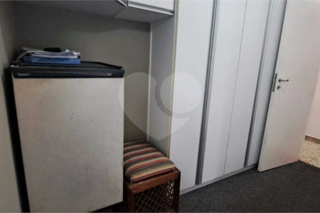 Apartamento à Venda no Campo Belo com 123m², 2 Suítes, Churrasqueira e 2 Vagas