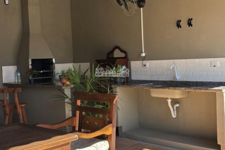 Casa à venda com 2 quartos, sendo 1 suíte, em Jardim dos Pinheiros, Atibaia, SP