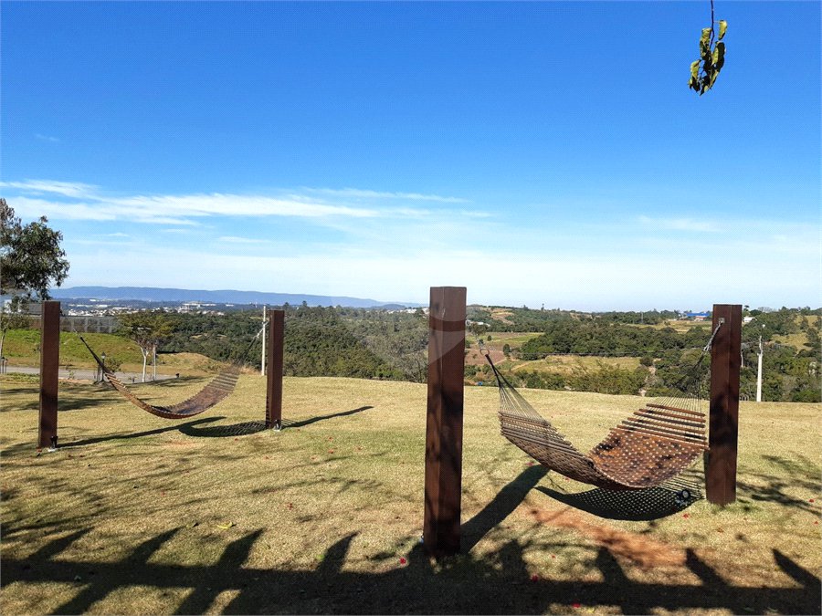 Terreno à venda no condomínio Residencial Campo de Toscana, Vinhedo - SP