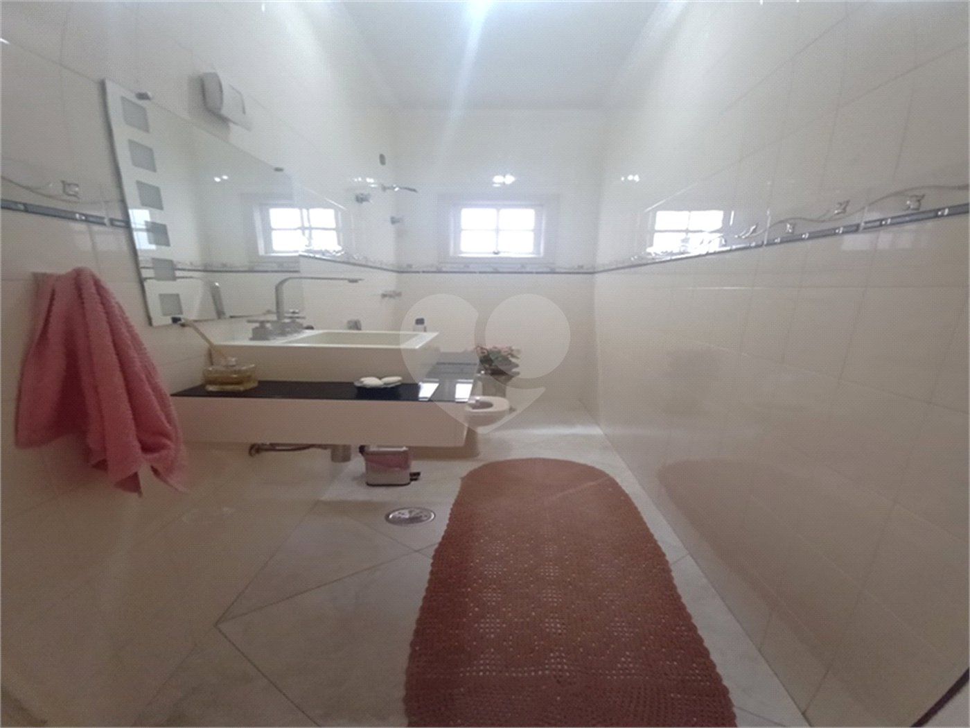 Sobrado à venda com 3 quartos, sendo 1 suíte, em Jardim Franca, São Paulo, SP