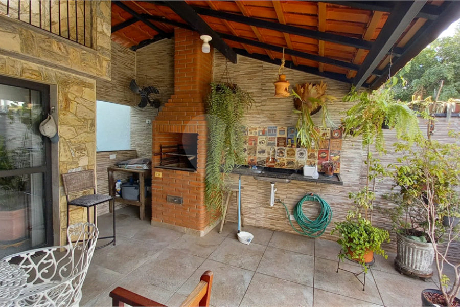 Sobrado à venda com 3 quartos em Pirituba, São Paulo, SP