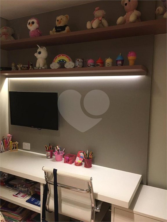 Apartamento à venda com 4 suítes em Vila Oliveira, Mogi das Cruzes, SP