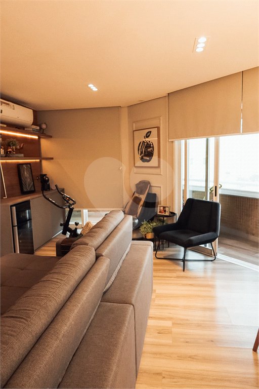Apartamento à venda com 3 suítes em Santana, São Paulo, SP