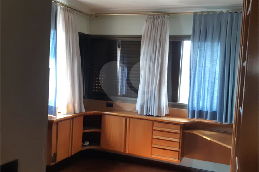 Apartamento à venda com 4 quartos, sendo 1 suíte, em Tremembé, São Paulo, SP
