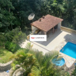 Casa à venda com 4 quartos, sendo 2 suítes, no condomínio Alpes da Cantareira, Mairiporã - SP