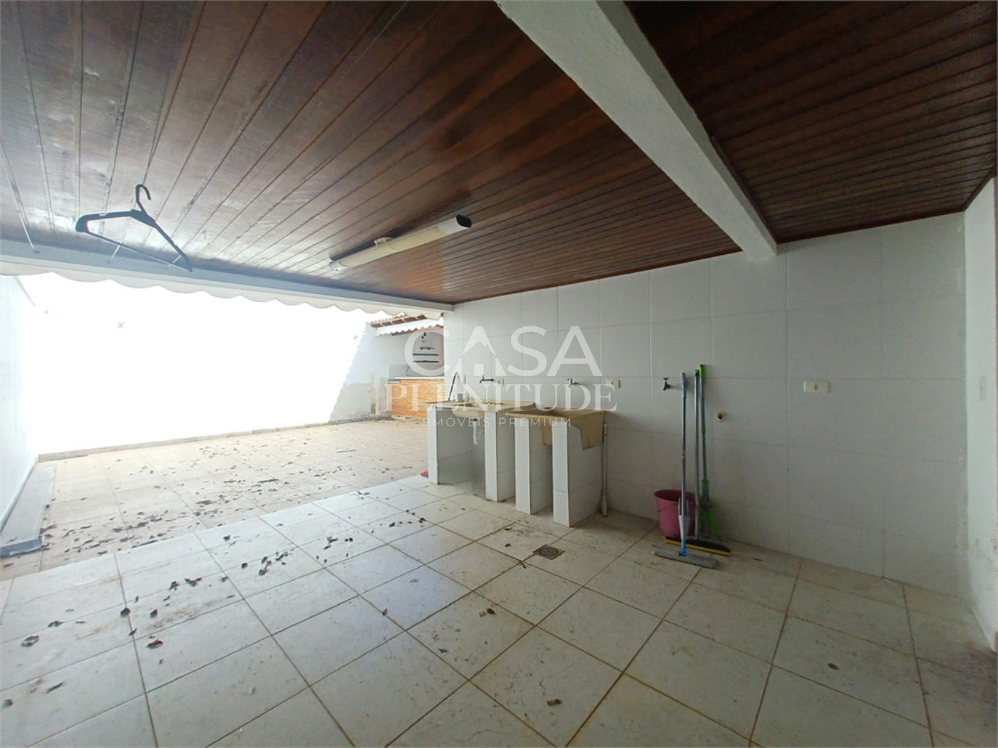 Casa à venda com 3 quartos, sendo 1 suíte, em Jardim Carolina, Sorocaba, SP
