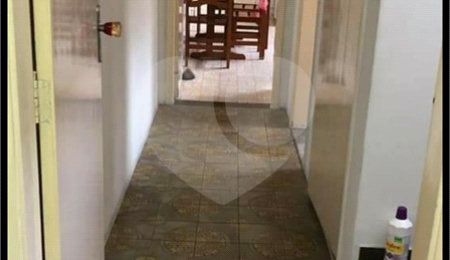 Casa à venda com 2 suítes em Vila Galvão, Guarulhos, SP