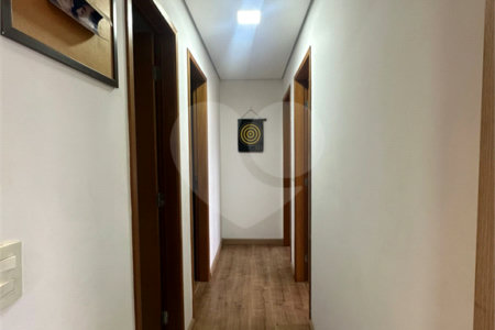 Apartamento à venda com 3 quartos, sendo 1 suíte, em Jardim Shangri-lá, Cuiabá, MT