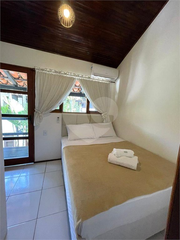 Casa à venda com 2 quartos, sendo 1 suíte, em Geribá, Armação dos Búzios, RJ