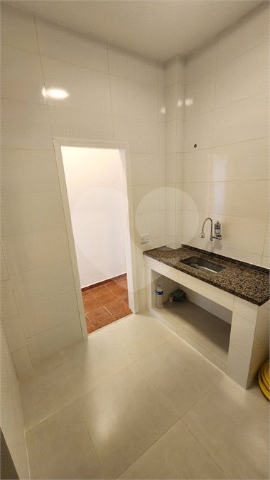 Apartamento à venda com 2 quartos em Praça da Bandeira, Rio de Janeiro, RJ