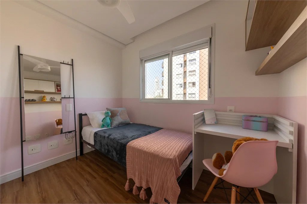 Apartamento à venda com 3 quartos, sendo 1 suíte, em Alto da Lapa, São Paulo, SP