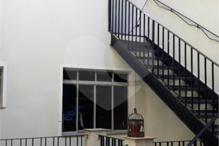 Sobrado à venda com 2 quartos, sendo 1 suíte, em Vila Dalila, São Paulo, SP
