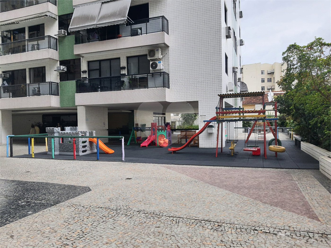 Cobertura à venda com 3 quartos, sendo 2 suítes, em Tijuca, Rio de Janeiro, RJ
