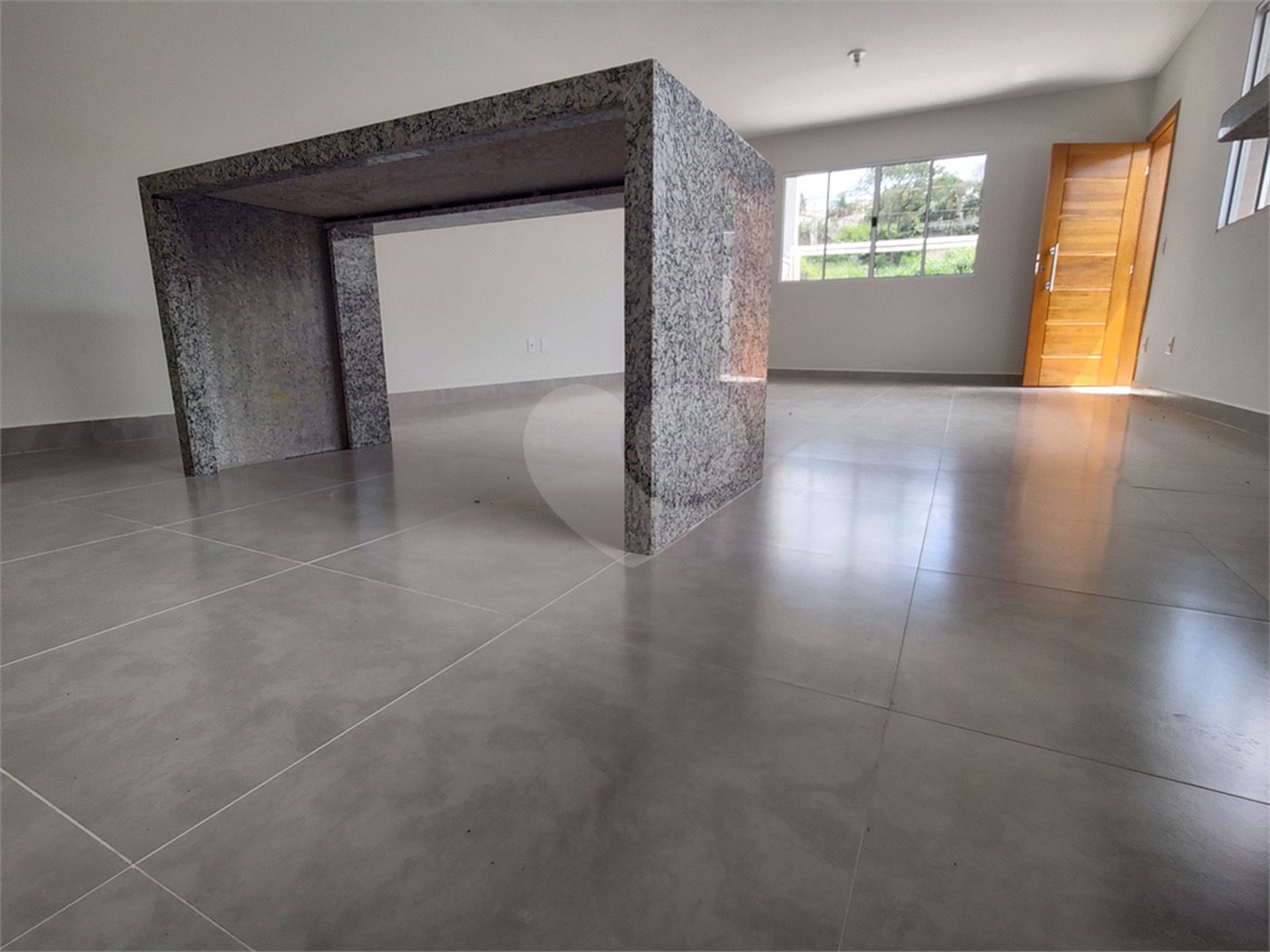 Casa Térrea à venda com 3 suítes em Jardim do Lago, Atibaia, SP