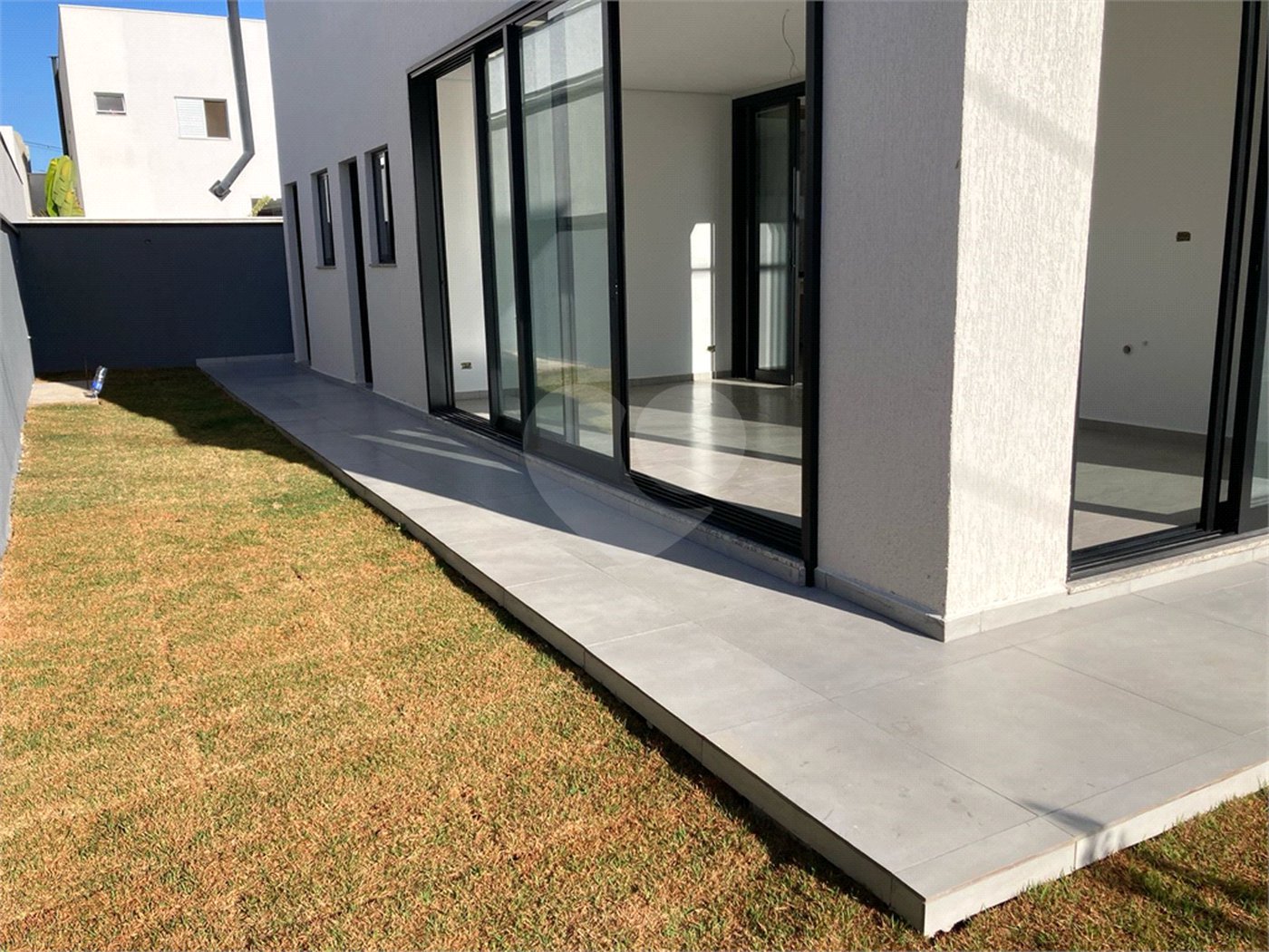 Casa à venda com 4 quartos, sendo 3 suítes,  no condomínio Reserva Granja Anita, Mogi das Cruzes - SP