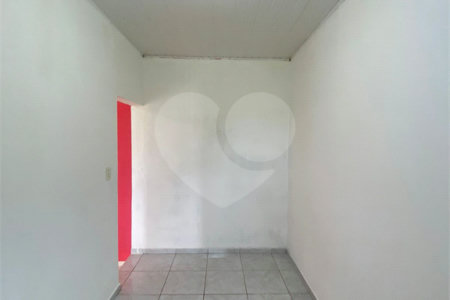 Chácara à venda com 3 quartos em Chácara Recreio Internacional, Suzano, SP