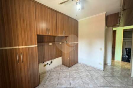 Apartamento à venda com 2 quartos, sendo 1 suíte,  em Camargos, Guarulhos, SP
