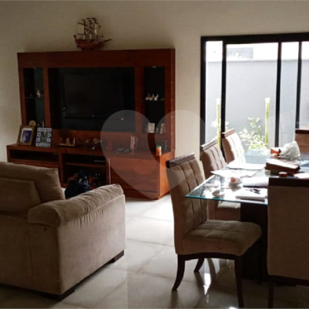 Casa à venda com 3 suítes no condomínio Chácara Ondina, Sorocaba - SP