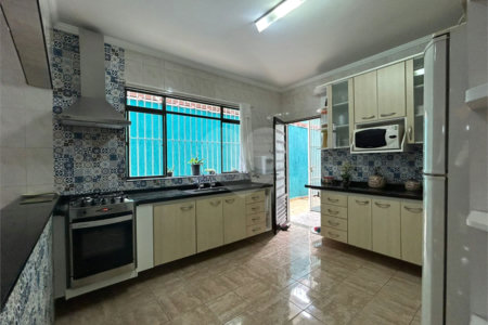 Sobrado à venda com 3 quartos, sendo 1 suíte,  em Vila Nova Mazzei, São Paulo, SP
