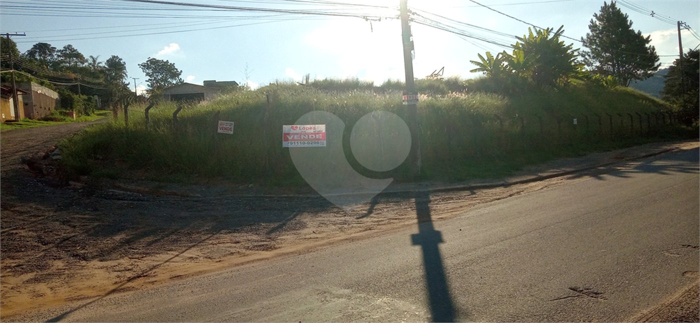Terreno à venda com 1 quarto no Centro, Nazaré Paulista, SP