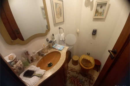 Apartamento à venda com 3 quartos, sendo 1 suíte,  em Indianópolis, São Paulo, SP