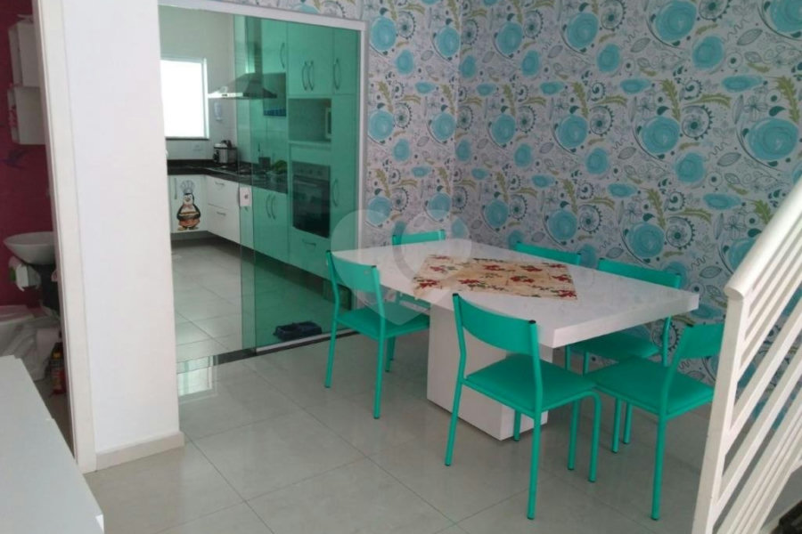 Sobrado à venda com 3 quartos, sendo 1 suíte, em Imirim, São Paulo, SP
