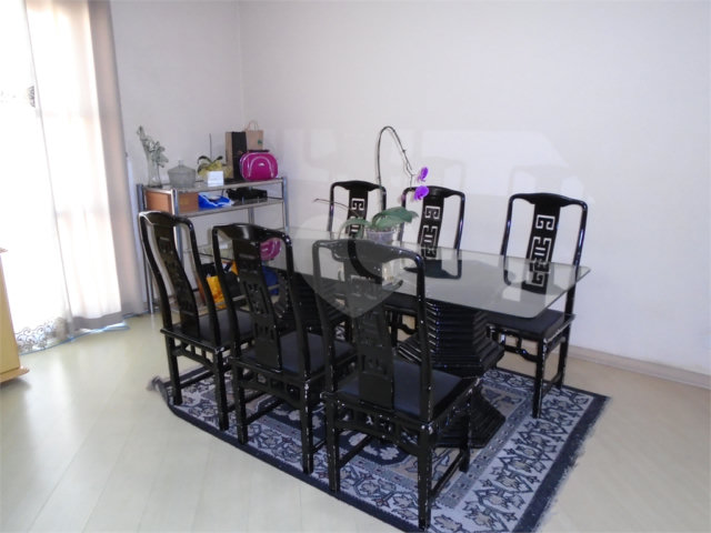 Apartamento à venda com 3 quartos, sendo 1 suíte,  em Brooklin, São Paulo, SP