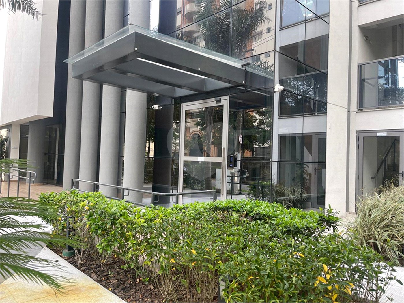 Apartamento à venda com 3 suítes em Campo Belo, São Paulo, SP