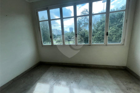 Apartamento à venda com 4 quartos, sendo 1 suíte,  em Flamengo, Rio de Janeiro, RJ