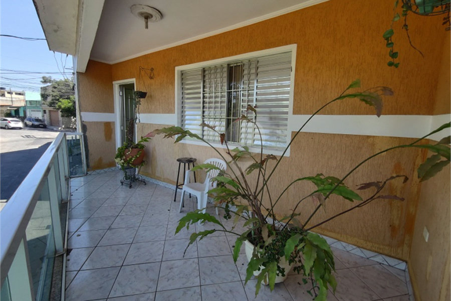 Sobrado à venda com 3 quartos em Tremembé, São Paulo, SP