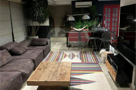 Cobertura à venda com 3 quartos, sendo 1 suíte,  em Vila Andrade, São Paulo, SP
