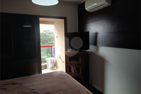 Apartamento à venda com 3 suítes em Morumbi, São Paulo, SP
