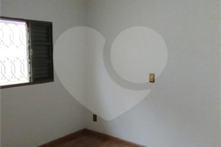 Casa térrea para venda no Planalto paraíso