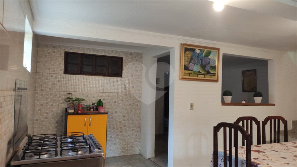 Sobrado à venda com 5 quartos, sendo 1 suíte, em Jardim Brogotá, Atibaia, SP