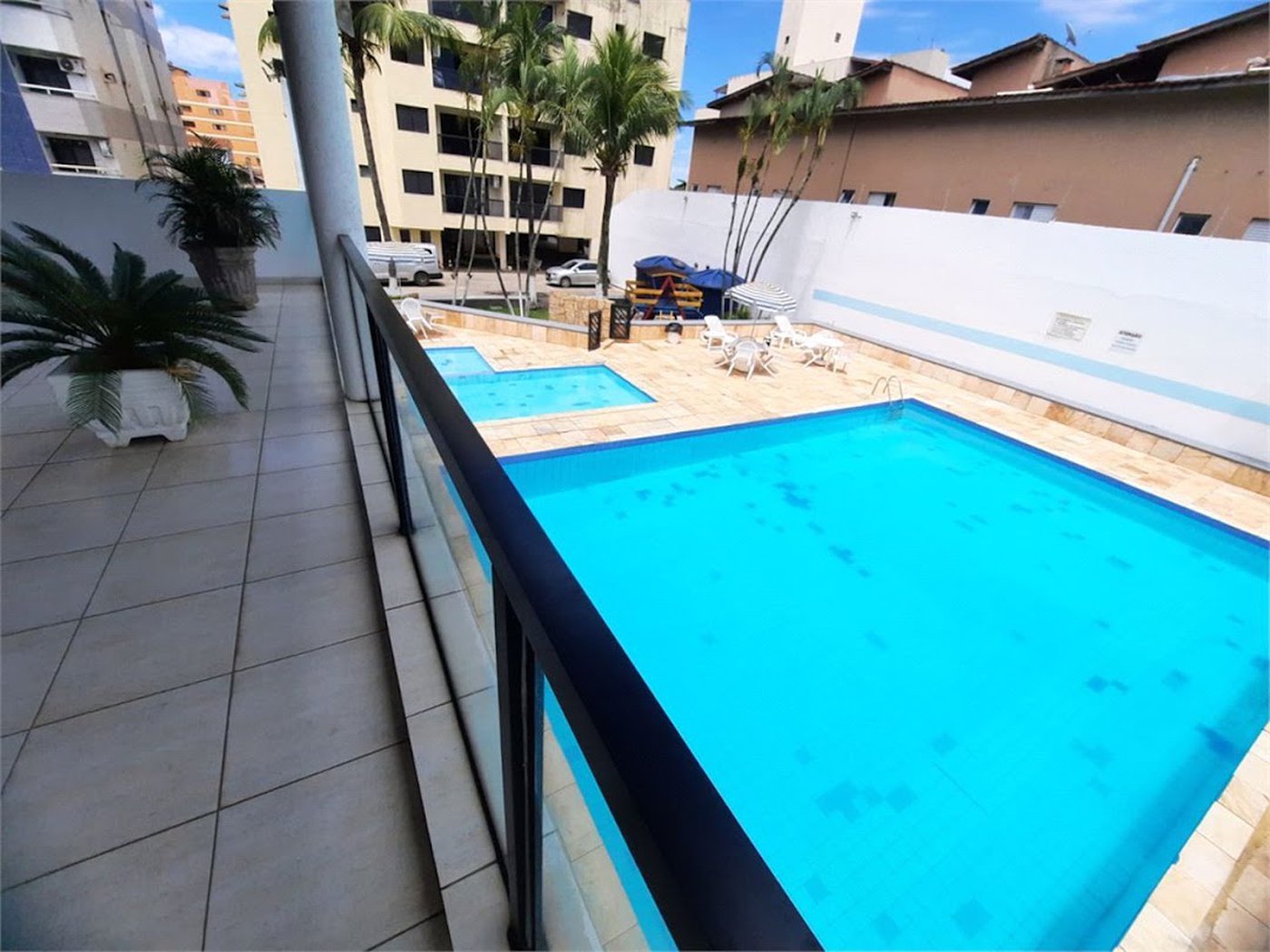 Apartamento Residencial à venda, Jardim Enseada, Guarujá - AP0795.