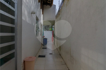 Casa à venda com 4 quartos, sendo 3 suítes, em Jardim Panorama, São Paulo, SP