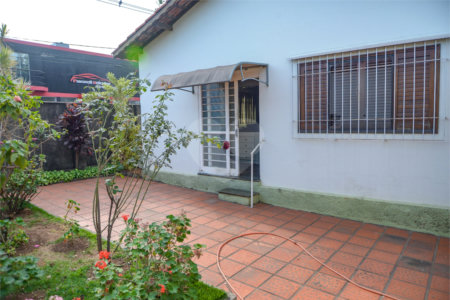 Casa à venda com 2 quartos, sendo 1 suíte, no Centro, Salto, SP