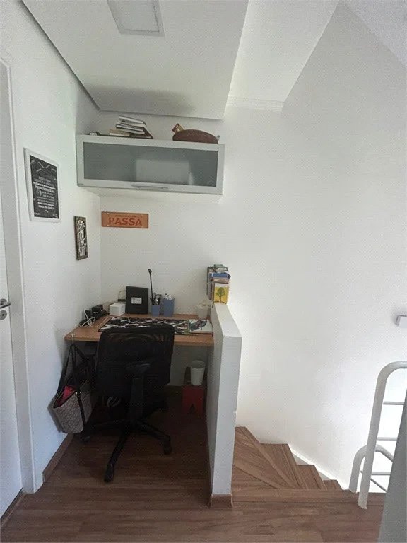 Casa à venda com 3 quartos, sendo 1 suíte, no condomínio Vila das Cores, São Paulo - SP