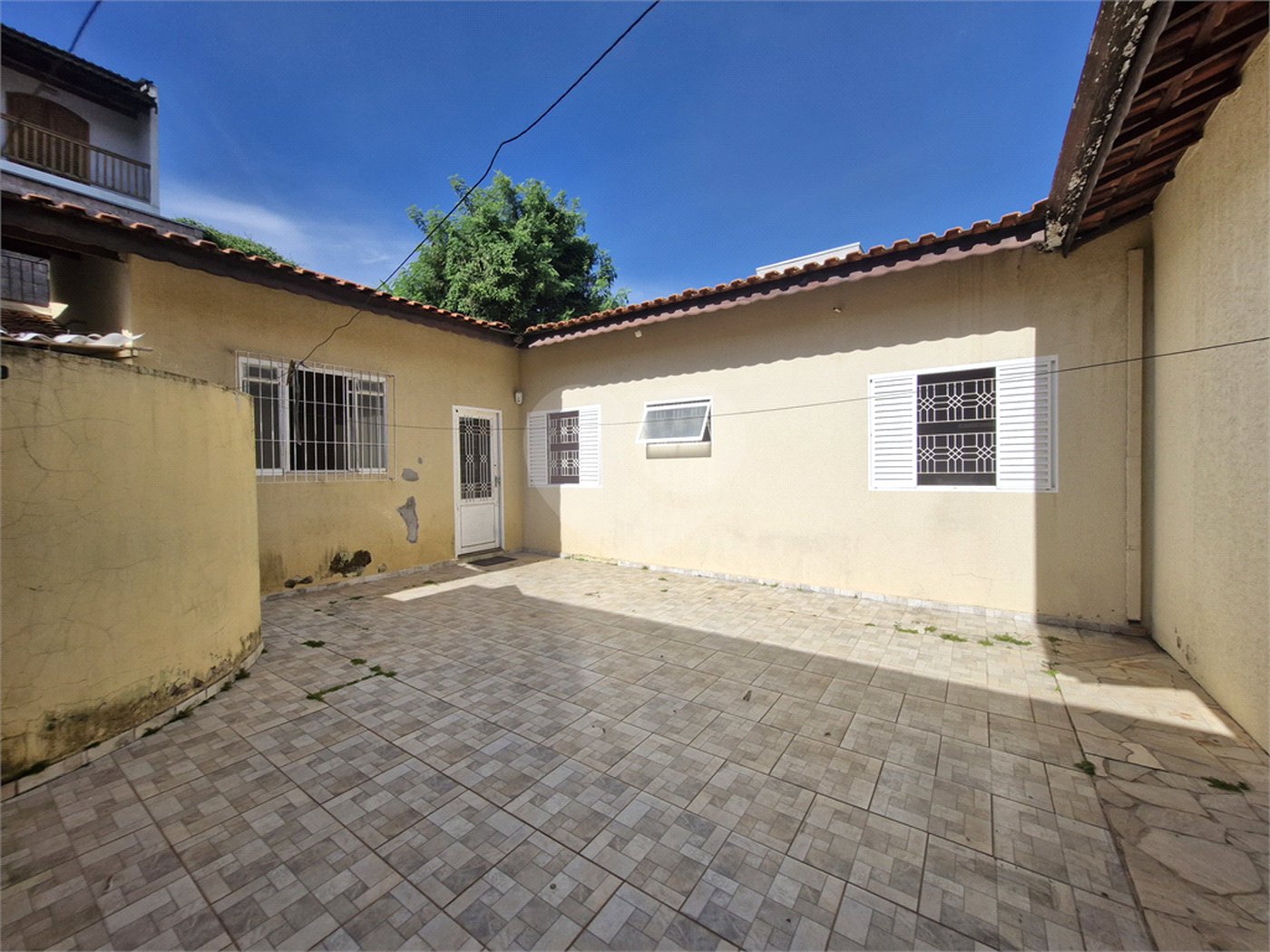 Casa à venda com 3 quartos, sendo 1 suíte, em Bosque, Vinhedo, SP
