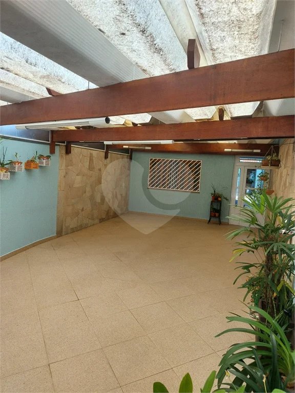 Sobrado à venda com 3 quartos, sendo 2 suítes, em Parada Inglesa, São Paulo, SP