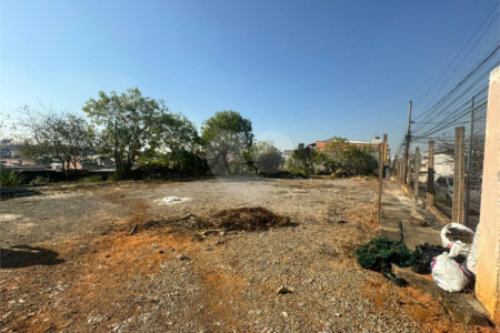 Terreno à venda em Vila Itapoan, Guarulhos, SP