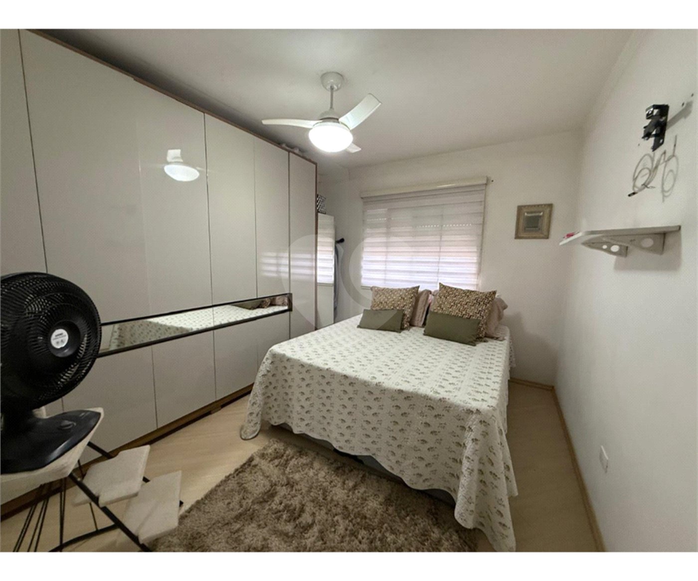Sobrado à venda com 3 quartos, sendo 1 suíte, em Tremembé, São Paulo, SP