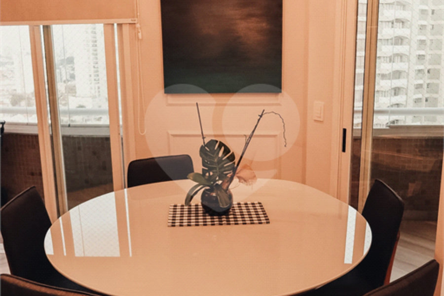 Apartamento à venda com 3 suítes em Santana, São Paulo, SP