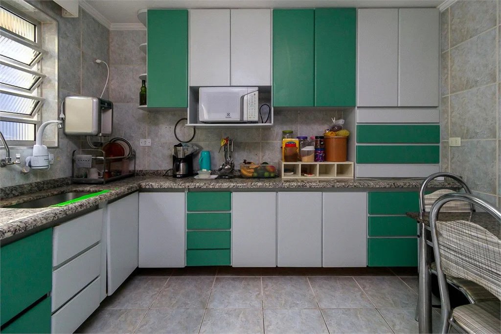Casa à venda com 3 quartos em Jardim Monte Azul, São Paulo, SP
