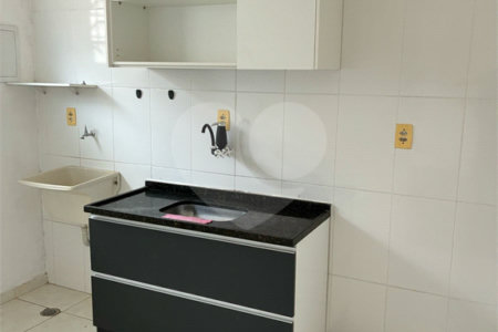 Casa à venda com 2 quartos no condomínio Residencial Guaiúba, Mogi das Cruzes - SP