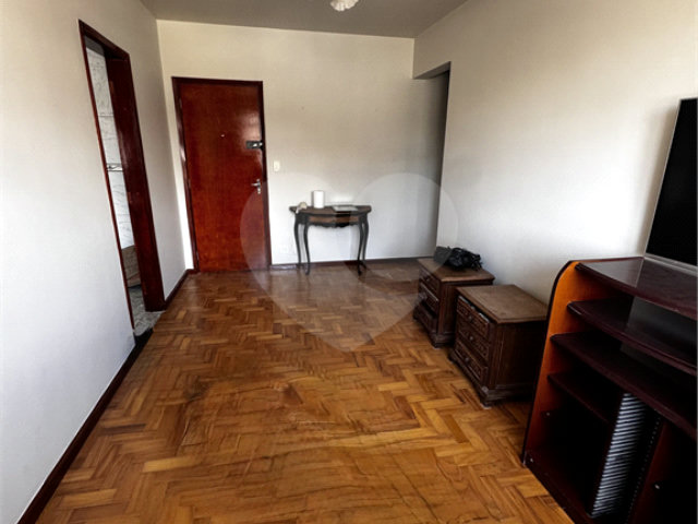 Apartamento à venda com 2 quartos, sendo 1 suíte,  em Santana, São Paulo, SP