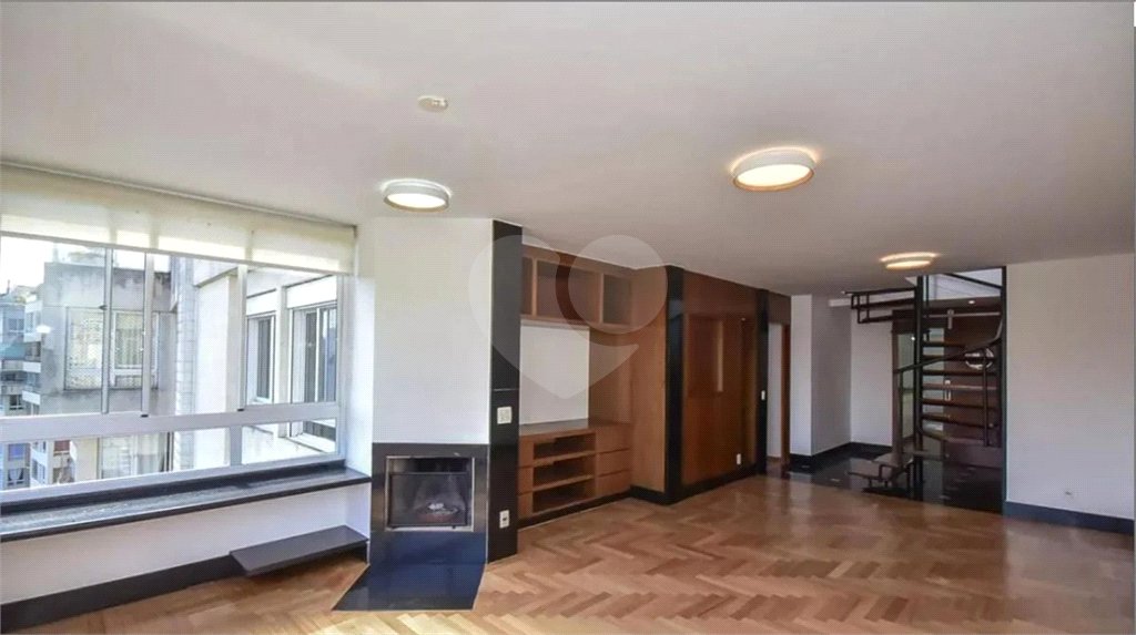 Cobertura à venda com 3 quartos, sendo 2 suítes,  em Paraíso do Morumbi, São Paulo, SP