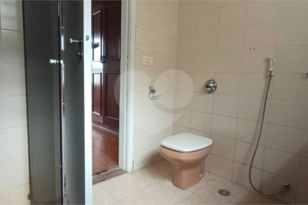 Apartamento à venda com 3 quartos, sendo 1 suíte, em Copacabana, Rio de Janeiro, RJ
