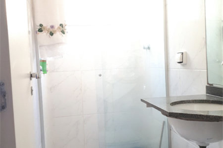 Sobrado à venda com 3 quartos, sendo 1 suíte, em Jardim Ester, São Paulo, SP